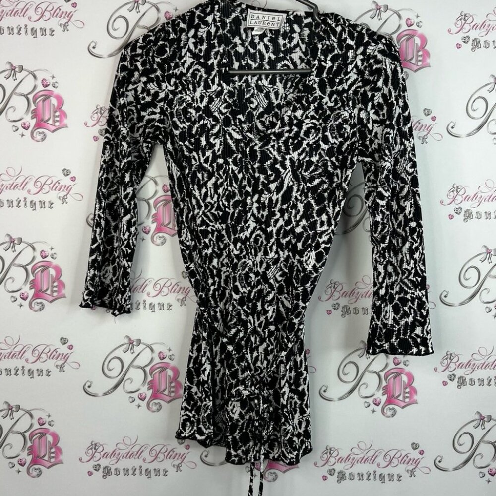 Daniel Laurent top tie up waist pleated Black and White Print Blouse